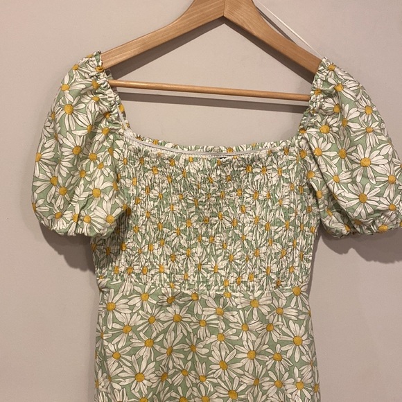 Zara Sunflower White Green Puff Sleeve Rouched Mini  Summer Dress - Picture 2 of 6